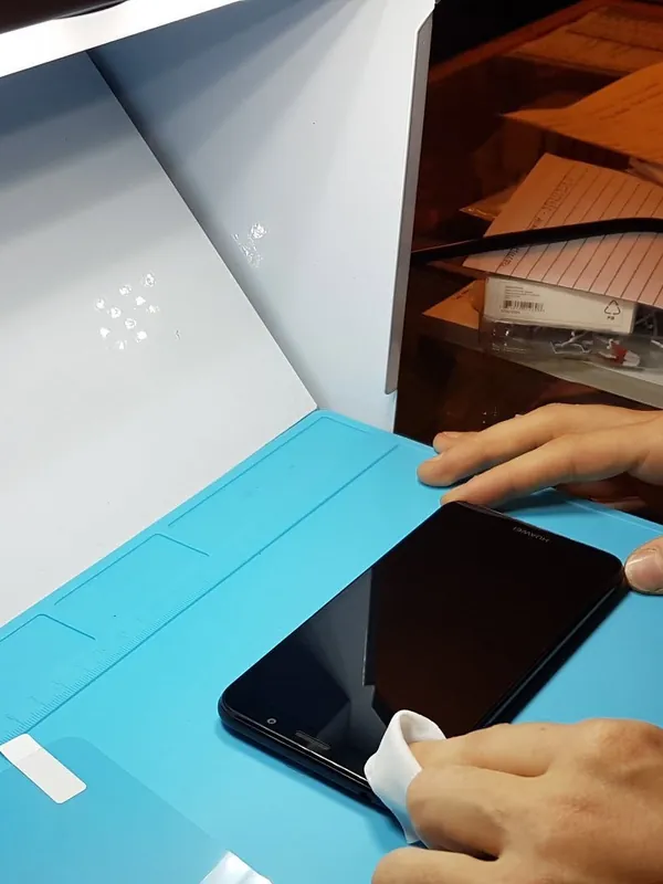 Pasul 1: curățarea ecranului