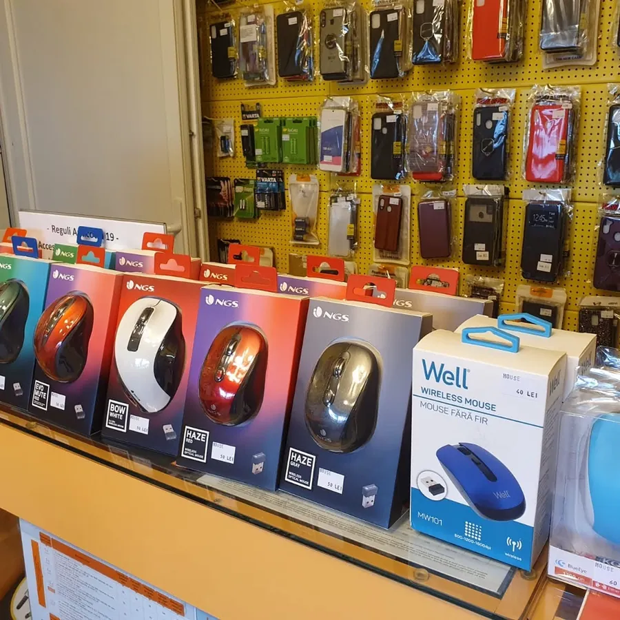 Mouse-uri wireless la raft