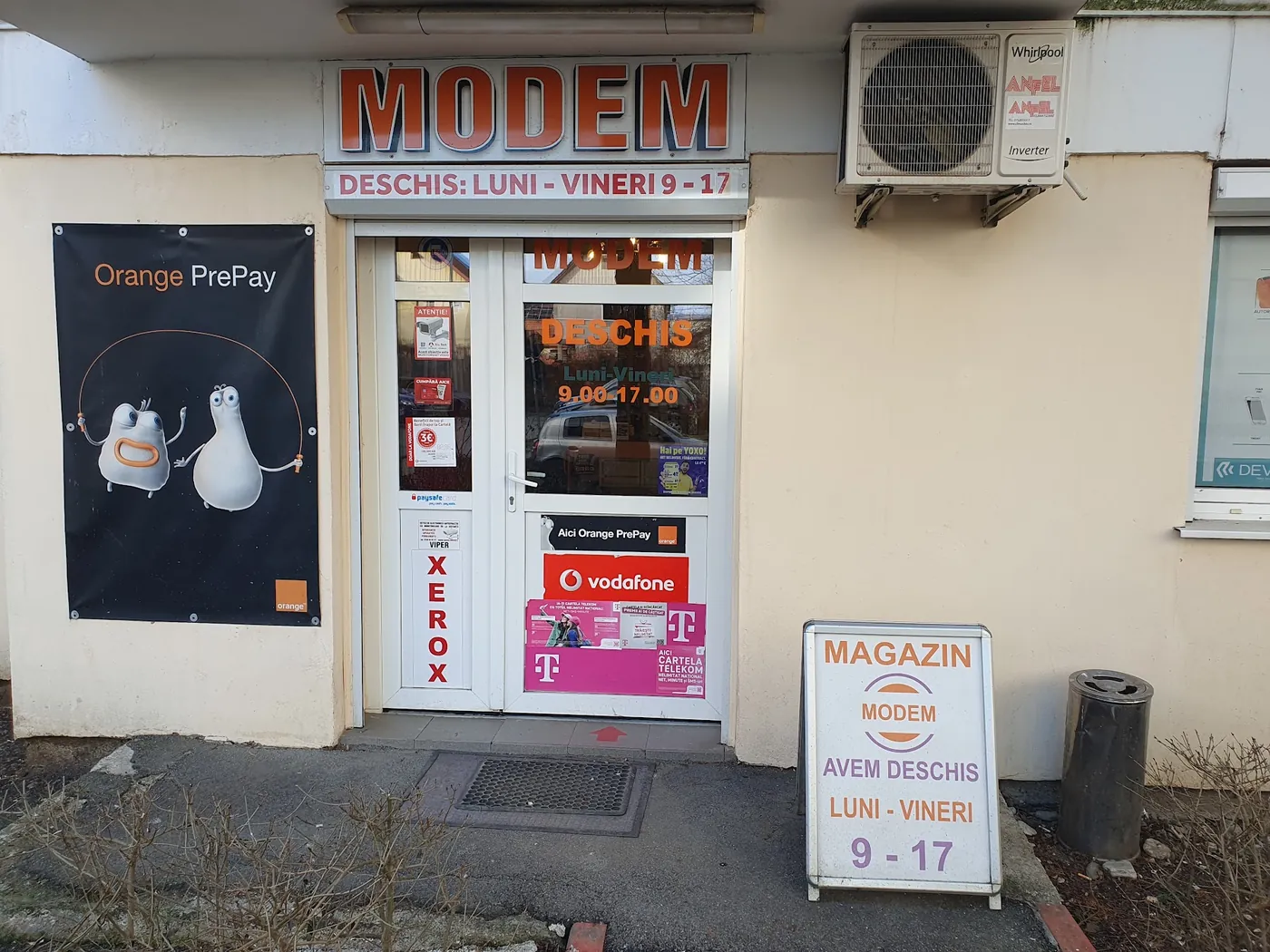 Vitrina MODEM astăzi: Deschis luni–vineri 9–17